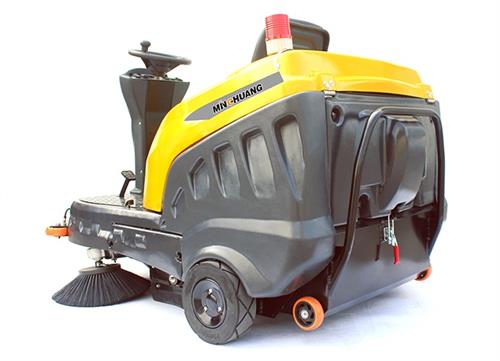 電動(dòng)掃地車