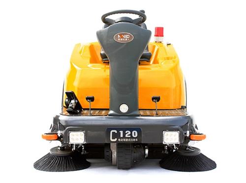 電動(dòng)掃地車